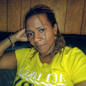 Meet your Posher, Latasha